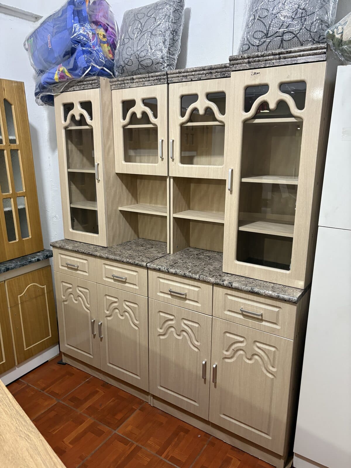 Mueble buffet de cocina 2 cuerpos cubierta mármol