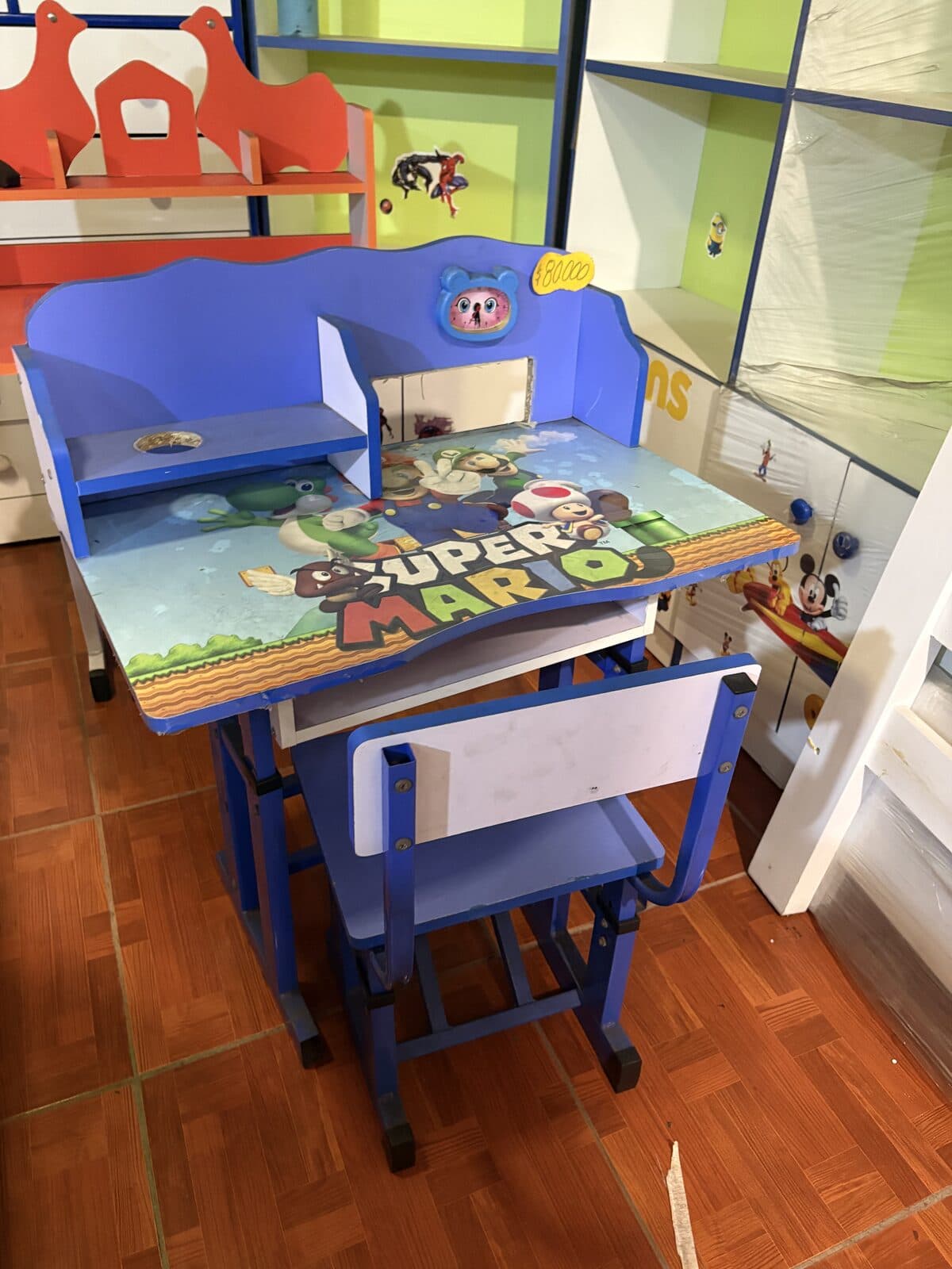 Escritorio infantil Super Mario con silla