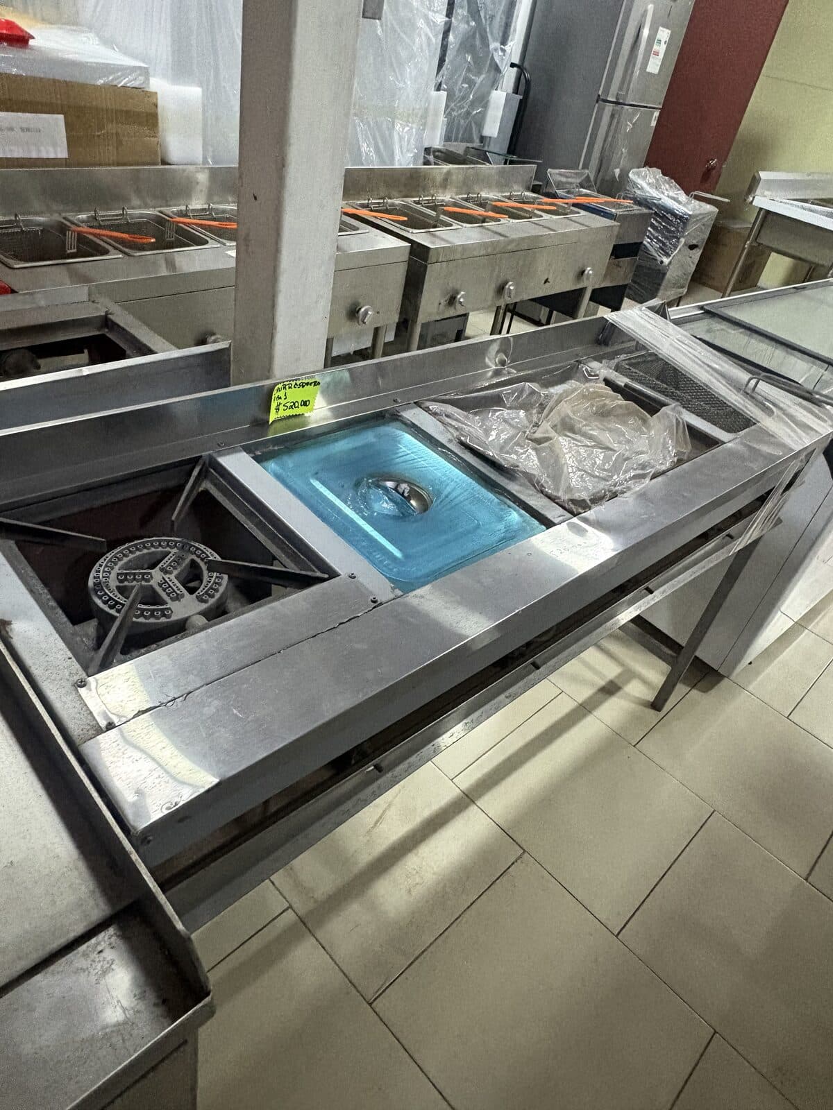 Cocina industrial a gas multiestación inox